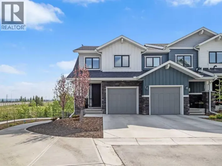 130 Crestridge Common SW, Calgary