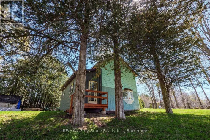 130 CROOKED HILL ROAD, South Bruce Peninsula