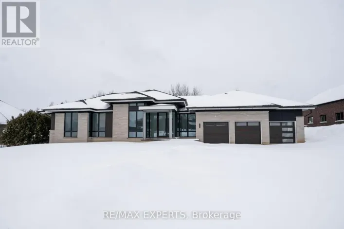 130 DALE CRESCENT, Bradford West Gwillimbury