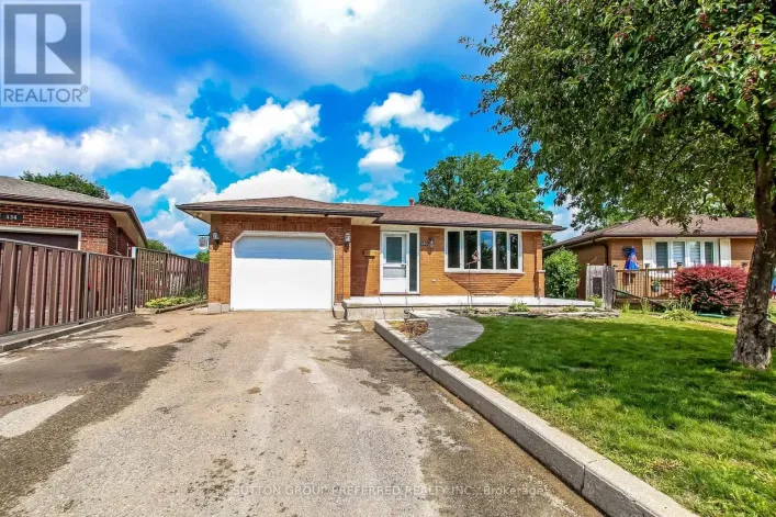 130 FUNDY AVENUE, London East