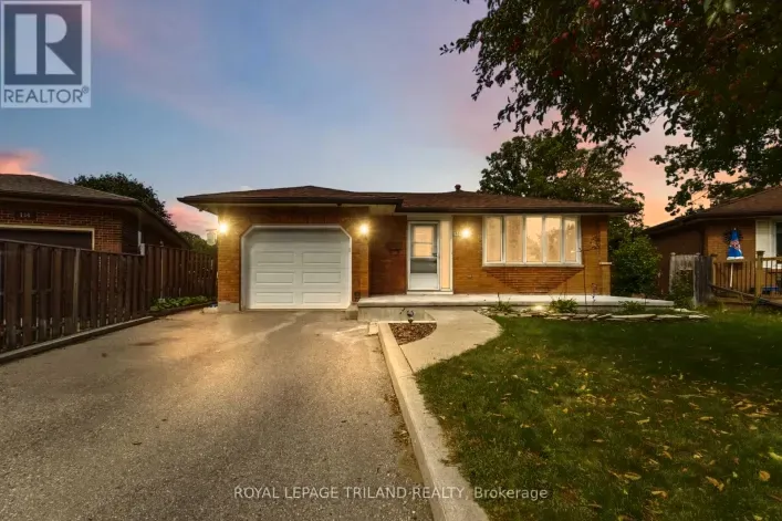 130 FUNDY AVENUE, London East