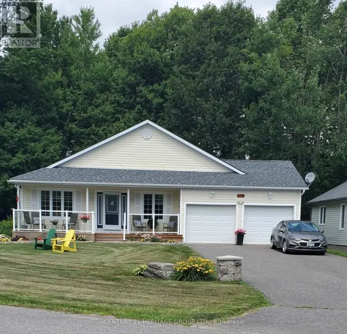 130 HEDGEWOOD LANE, Gravenhurst)