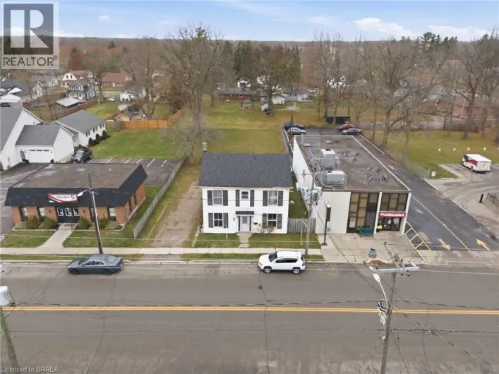 130 KING Street, Burford