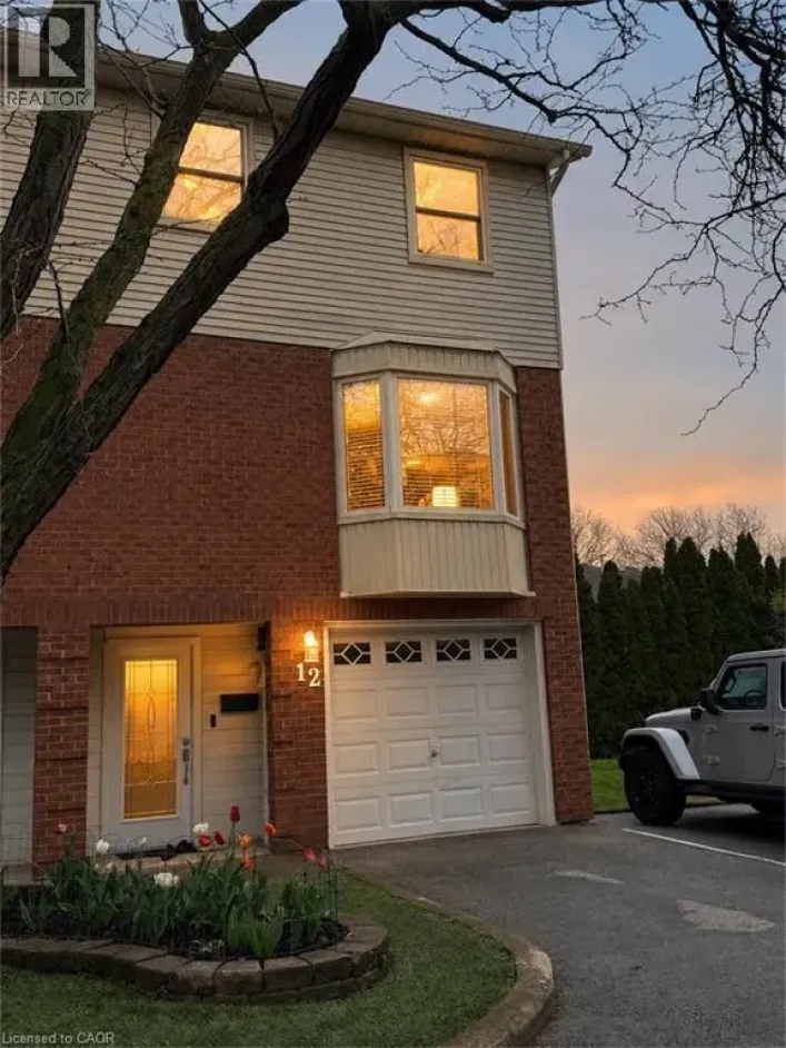 130 LIVINGSTON Avenue Unit# 12, Grimsby