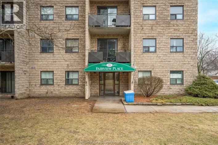 130 Park AVENUE Unit# 410, Chatham