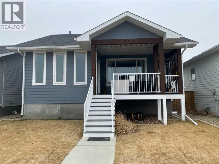 130 Prairie Gold St, Taber