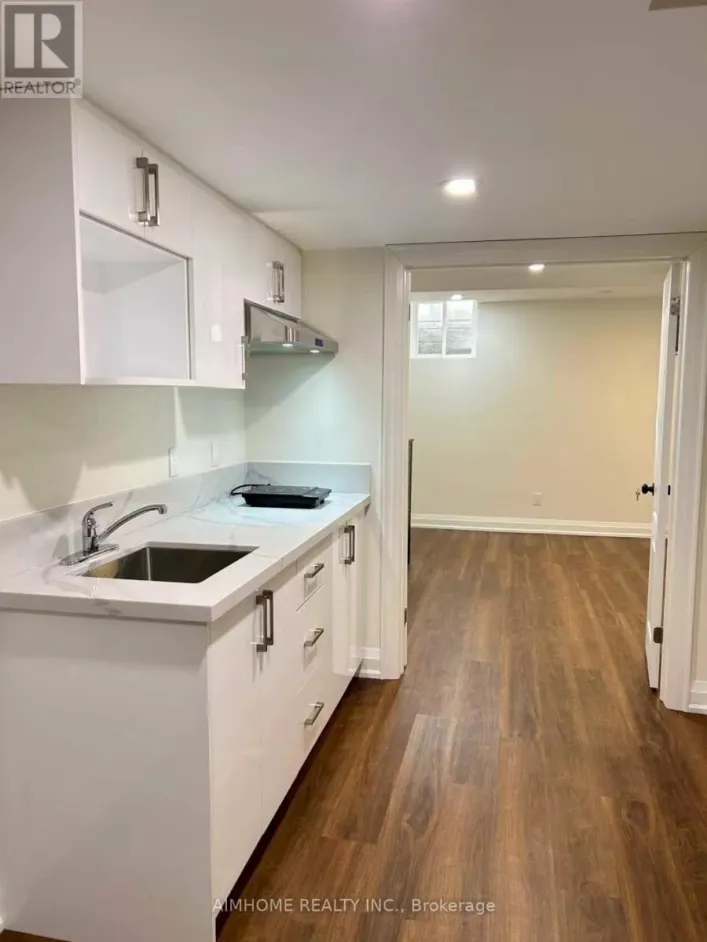 130 VILLAGE GATE DRIVE, Markham