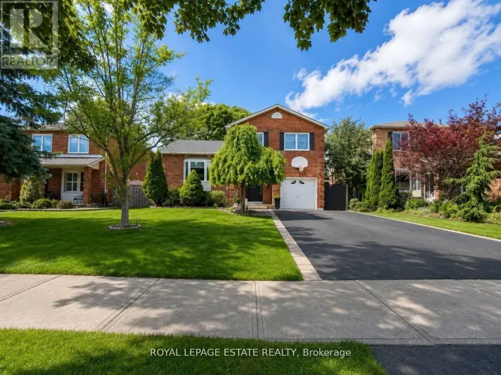 130 WILLIAM STEPHENSON DRIVE, Whitby
