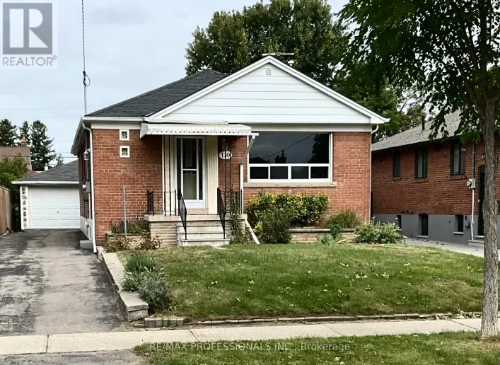 House for rent: 130 YORKVIEW DRIVE, Toronto