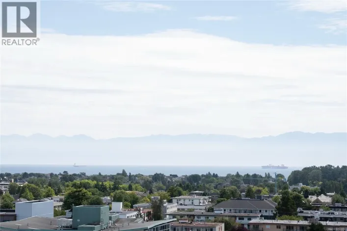 1301 1020 View St, Victoria