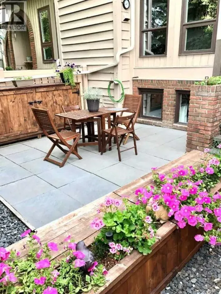 13011 6 Street SW, Calgary