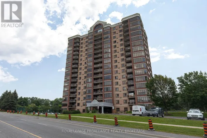 1302 - 1000 KING STREET W, Kingston