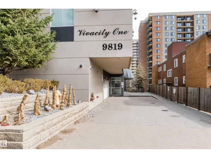 Apartment for sale: #1302 9819 104 ST NW, Edmonton