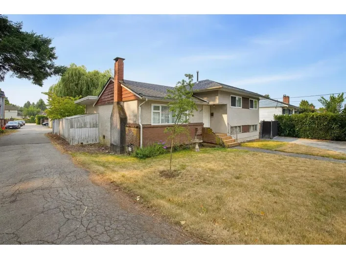 13022 101 AVENUE, Surrey