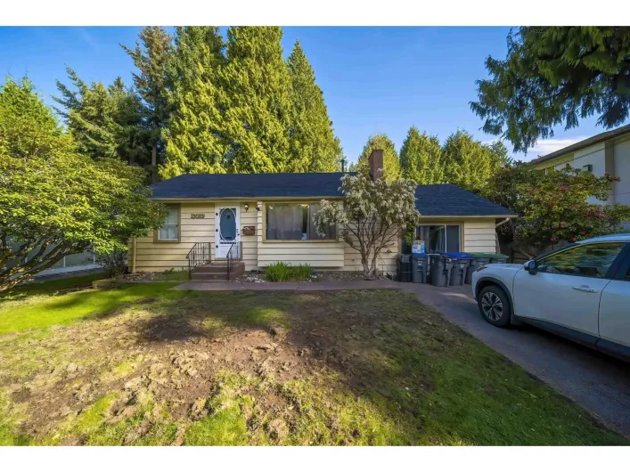 13029 15A AVENUE, Surrey