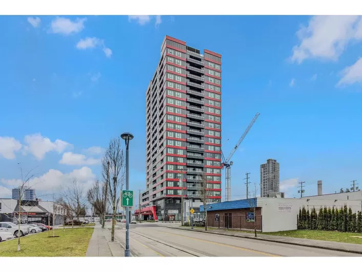 1303 10626 CITY PARKWAY, Surrey