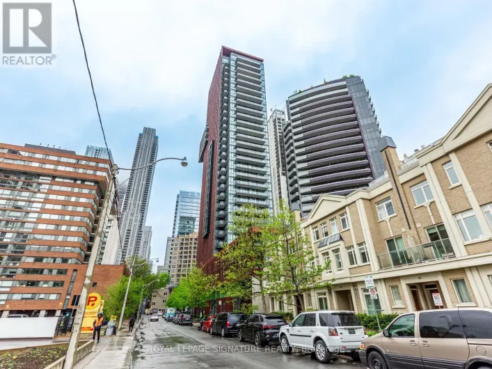 1303 - 32 DAVENPORT ROAD, Toronto
