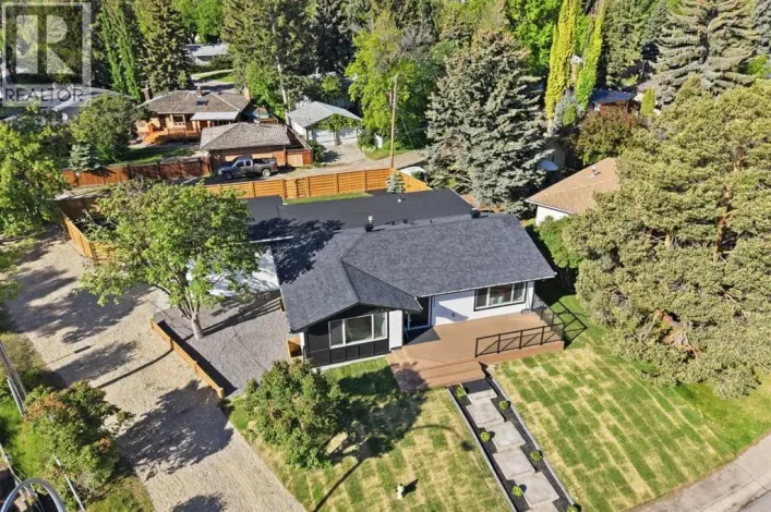 1303 87 Avenue SW, Calgary