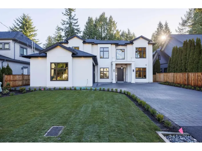 13030 15 AVENUE, Surrey