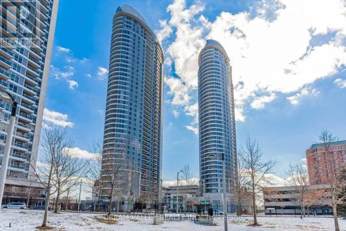 1304 - 125 VILLAGE GREEN SQUARE, Toronto