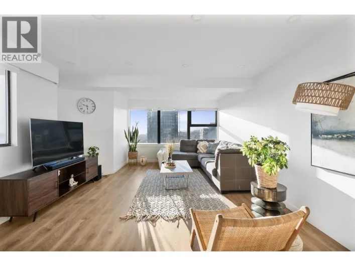 1304 1515 EASTERN AVENUE, North Vancouver