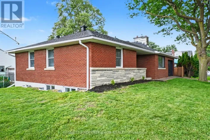 1305 AVENUE N AVENUE, Ottawa