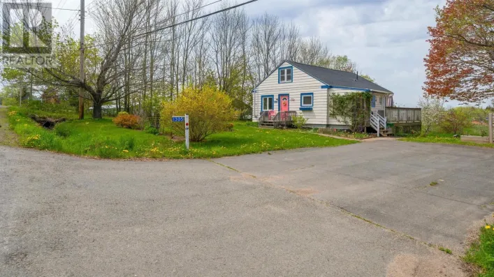 1305 Ridge Road, Wolfville Ridge
