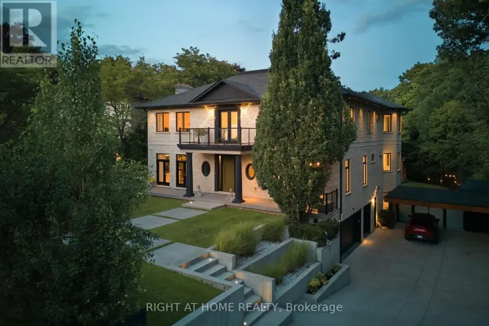 1305 ROYAL YORK ROAD, Toronto