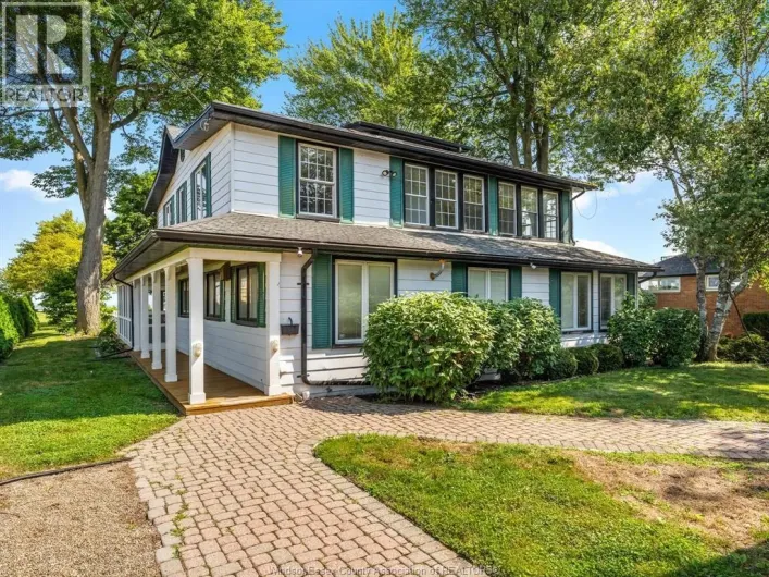 13050 RIVERSIDE DRIVE East, Tecumseh