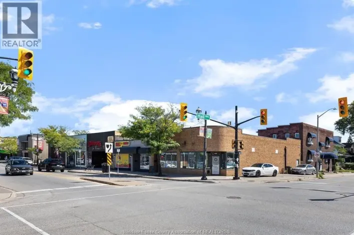 1305-1311 OTTAWA, Windsor