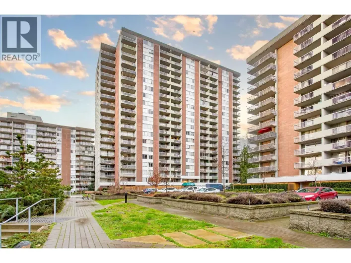 1306 2016 FULLERTON AVENUE, North Vancouver