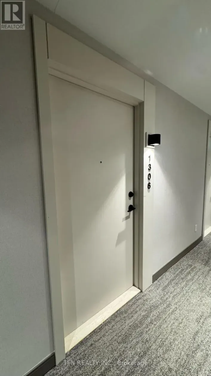 1306 - 8010 DERRY ROAD, Milton