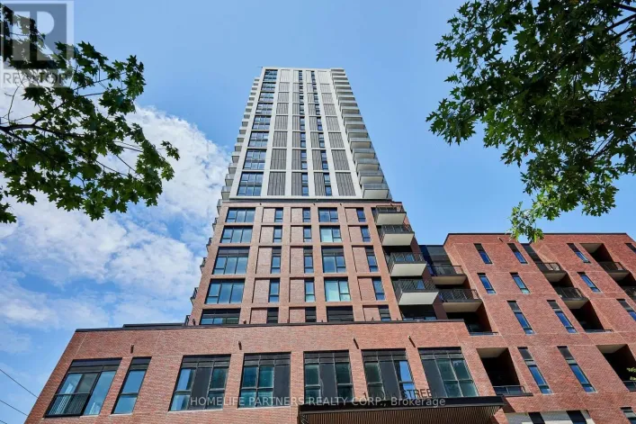 1307 - 10 OAK STREET, Toronto