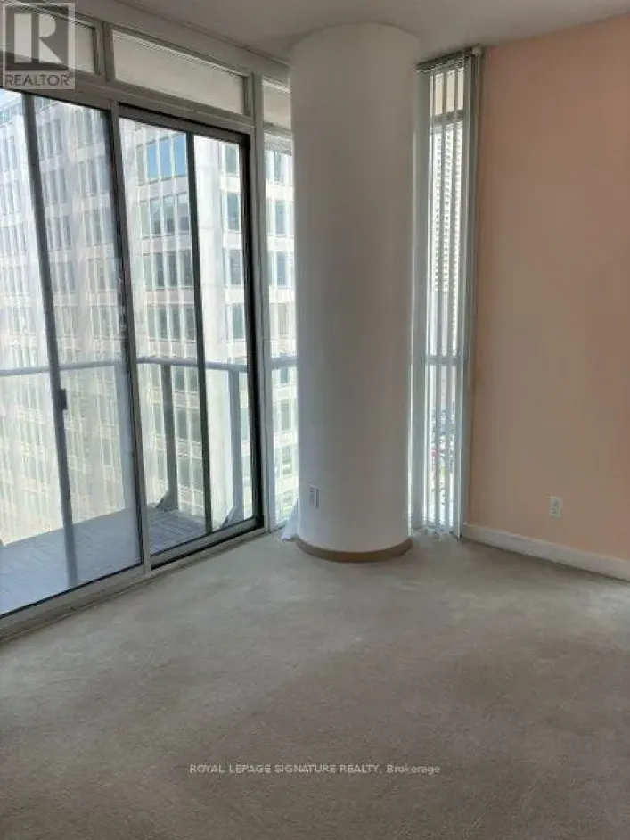 1307 - 126 SIMCOE STREET, Toronto