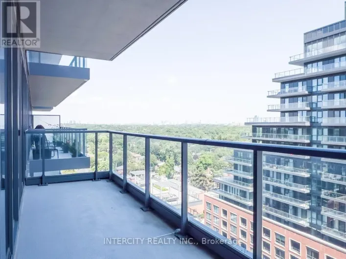 Apartment for rent: 1307 - 33 FREDERICK TODD WAY, Toronto