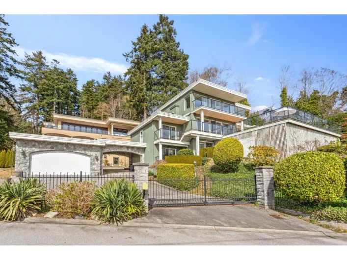 1309 ANDERSON STREET, White Rock