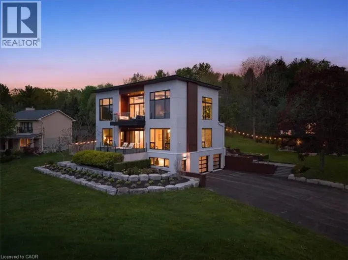 1309 BEAUFORT Drive, Burlington