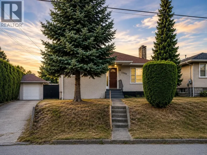 1309 EDINBURGH STREET, New Westminster