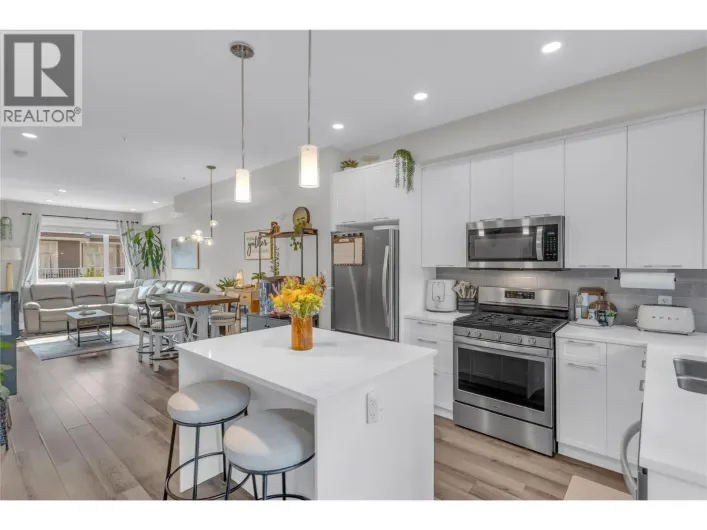 13098 Shoreline Way Unit# 50, Lake Country