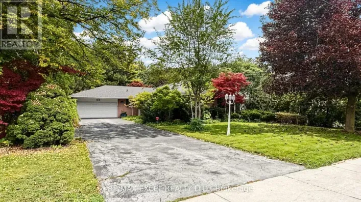 House for sale: 131 BURBANK DRIVE, Toronto