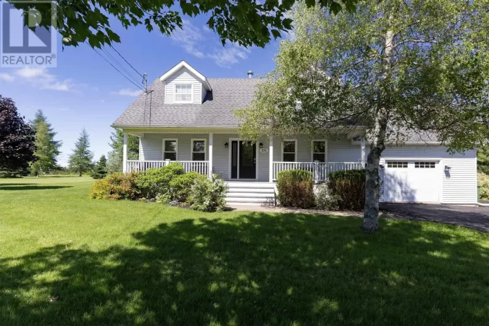 131 Fox Ranch Road, East Amherst