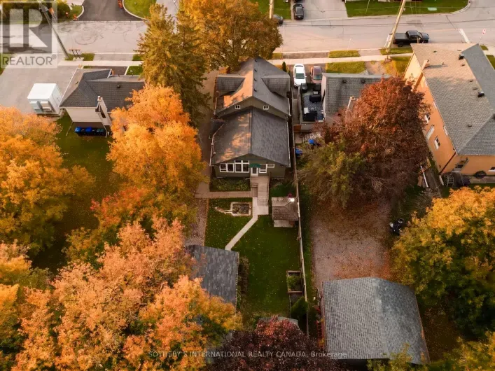 131 JOHN STREET E, Bradford West Gwillimbury