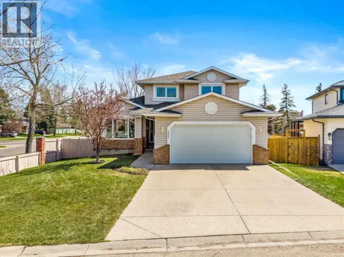 131 Lake Simcoe Court SE, Calgary