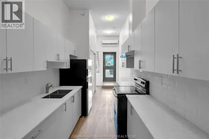 131 Main STREET Unit# 1, Dresden