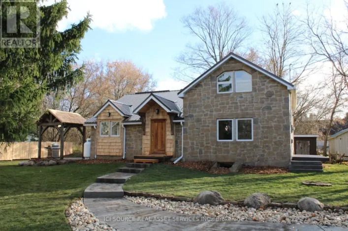 131 ORR STREET, Chatsworth