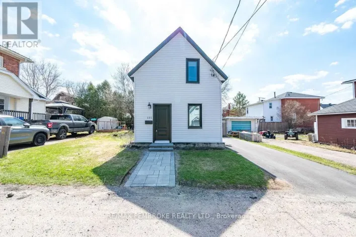 131 PATRICK AVENUE, Renfrew