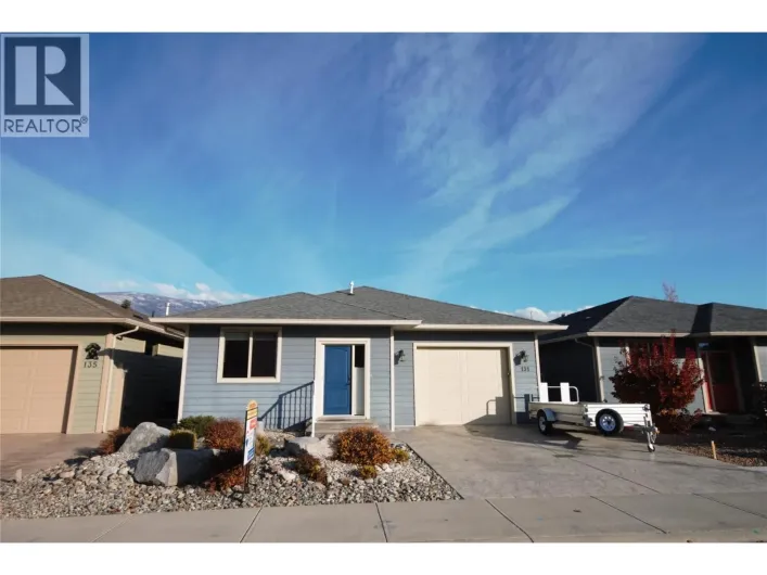 131 Willows Place, Oliver