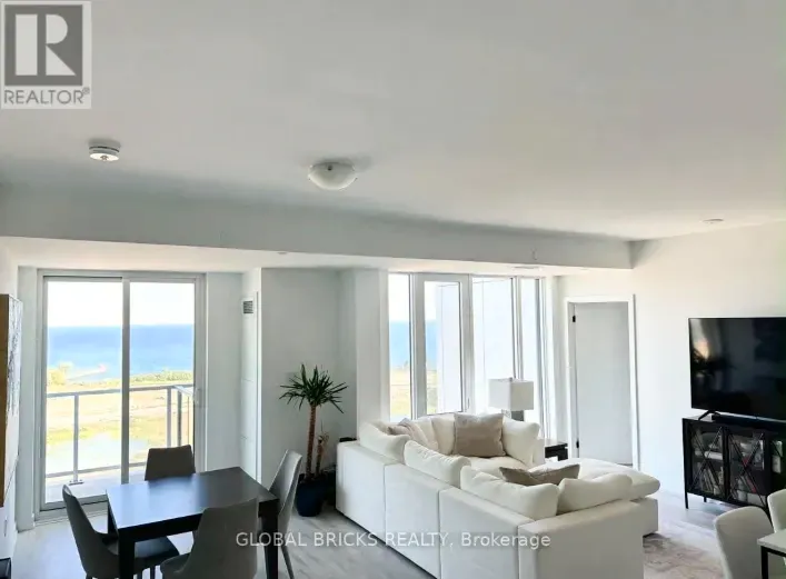 1310 - 220 MISSINNIHE WAY, Mississauga