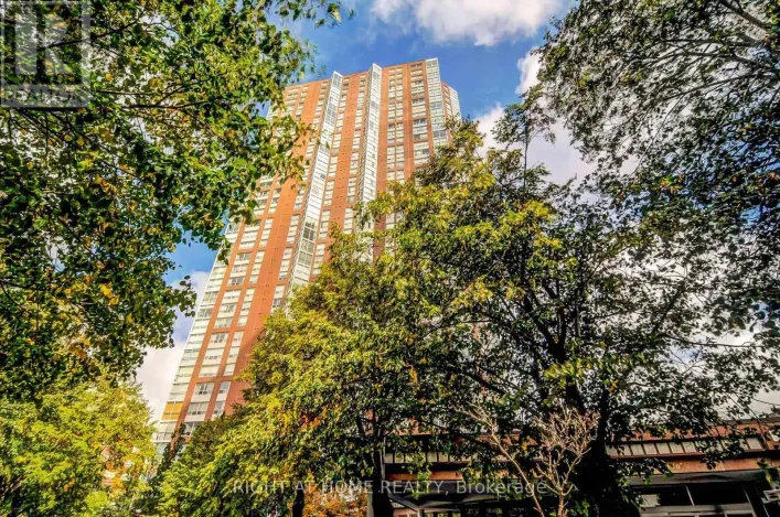 1310 - 7 CONCORDE PLACE, Toronto