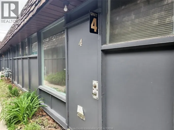 1310 OUELLETTE Unit# 4, Windsor